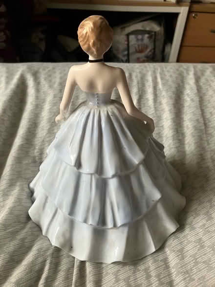 Photo of free China lady (Bramley LS13) #2