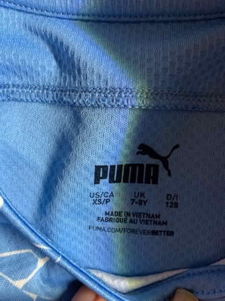 Photo of free City shirt and shorts (M32) #1