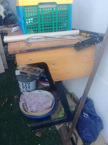 Photo of free School desk (Nr South Norwood Lakes SE19) #1