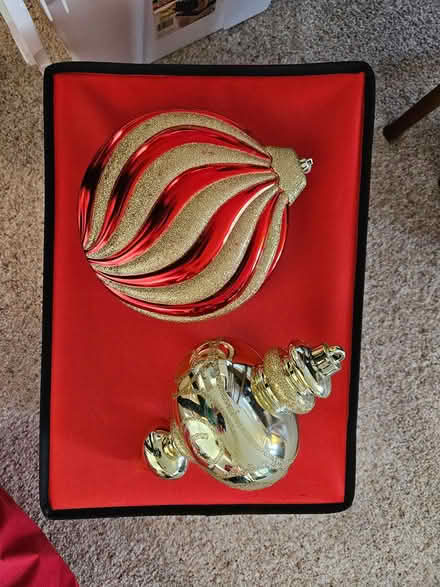 Photo of free Outdoor ornaments (Wallingford) #2