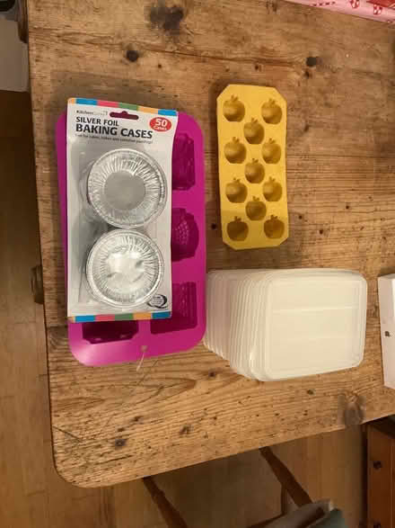 Photo of free Bag of cooking/ kitchen storage stuff (Fordstreet CO6) #1