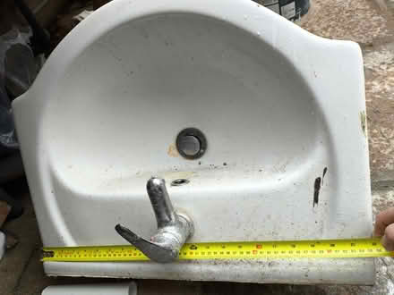 Photo of free Basin (St. Ann's NG3) #1