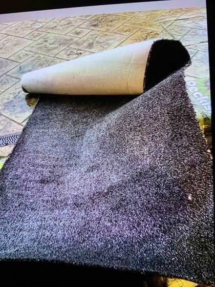 Photo of free 2 metre carpet roll end (Leasowe CH45) #1