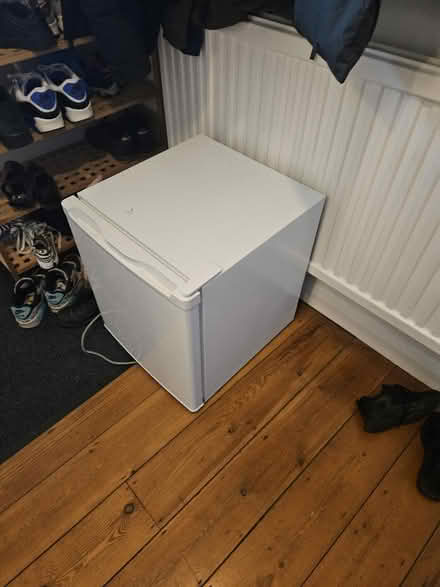 Photo of free Mini Fridge (West Norwood SE19) #1