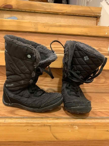 Photo of free Kids winter boots (Keele/Lawrence) #1