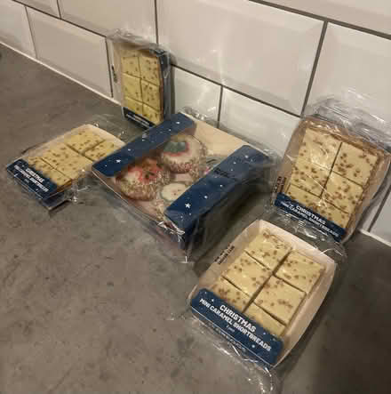 Photo of free Greggs Christmas Sweet Treats (Hemel Hempstead HP3) #1