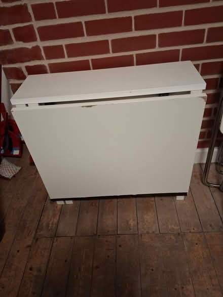 Photo of free IKEA table up to six people (Fairfield LA1) #4