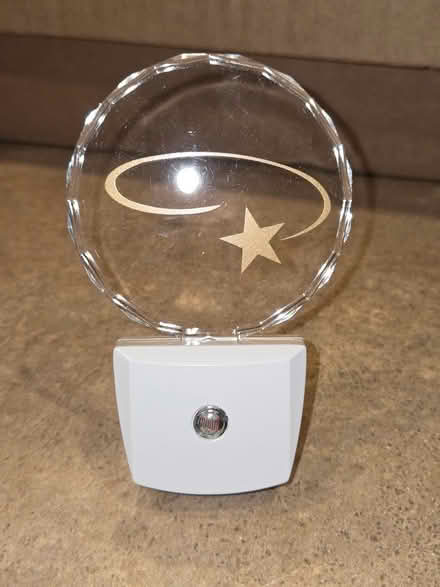 Photo of free Small nightlight (Central / 86th) #1