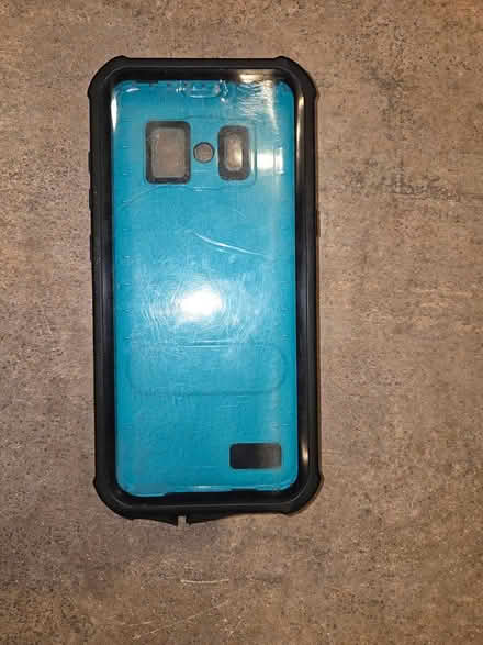 Photo of free Phone case (Central / 86th) #1