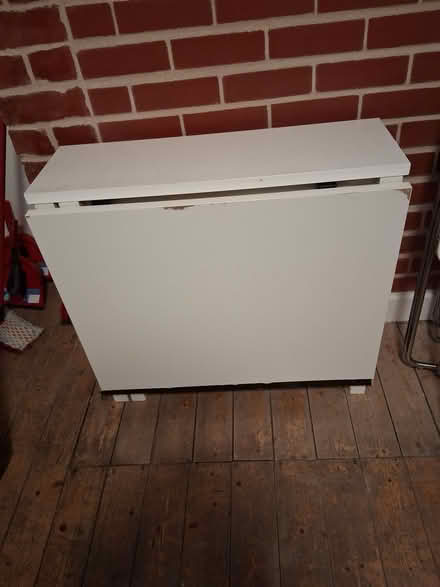 Photo of free IKEA table up to six people (Fairfield LA1) #2