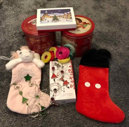 Photo of free few xmas bits & pieces (L17 Aigburth) #1