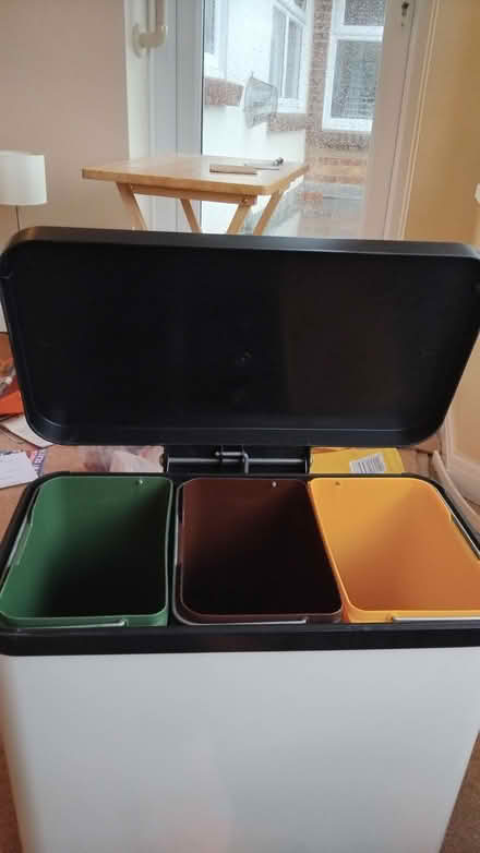 Photo of free Rubbish/Recycling Bin (West Worthing BN11) #2