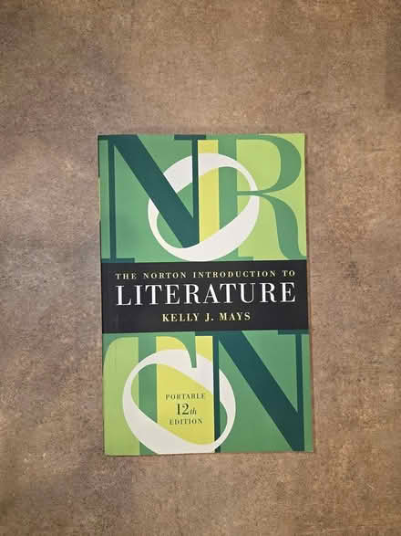 Photo of free English literature book (Central / 86th) #1