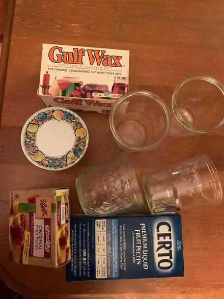 Photo of free old-fashioned jelly jars (West Townsend) #1