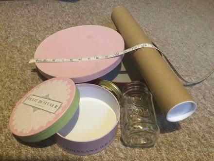 Photo of free containers for gifting (Sandbach Heath CW11) #1