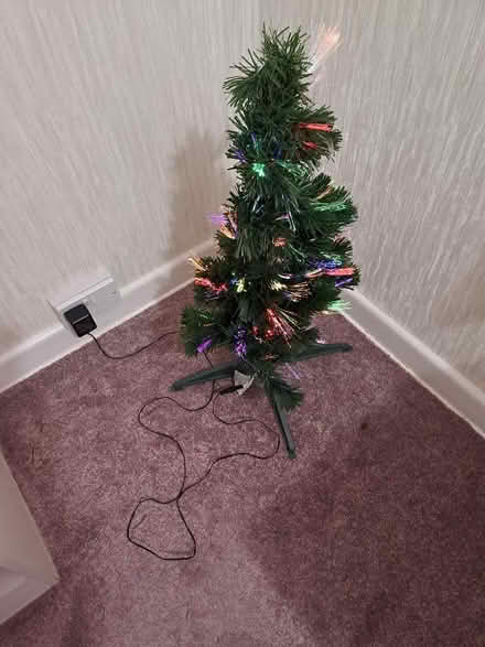 Photo of free 30 inch Colour changing Fibre Optic Christmas Yree (Harefield SO19) #2