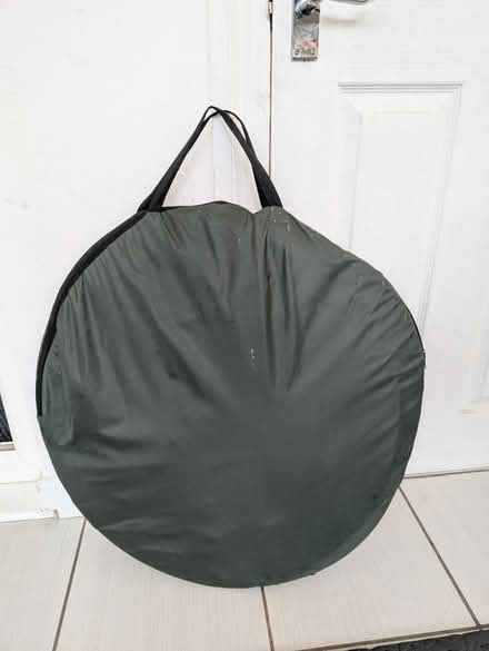 Photo of free Pop up changing tent (Stirchley/Kings Heath B30) #1