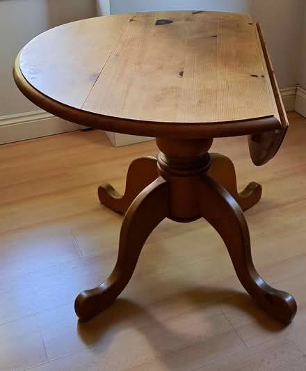 Photo of free Dining Table With Chairs (Woking GU22) #2