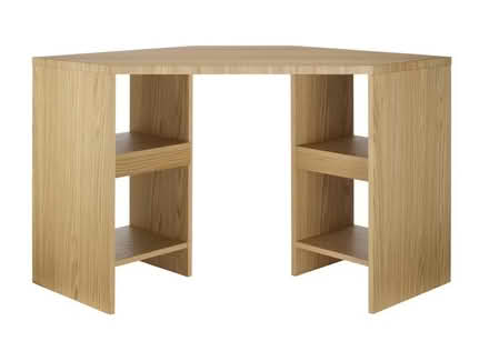 Photo of Corner desk (Manchester M14) #1