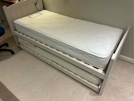 Photo of free Single mattress (nottinghamfreegle CGA NG5) #1