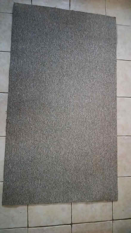 Photo of free Hard wearing carpet off cut (Armitage WS15) #1