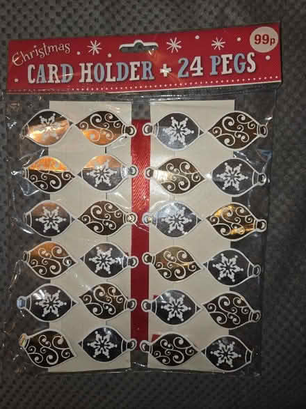 Photo of free Card holder & Pegs (Moreton CH46) #1