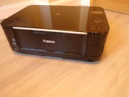 Photo of free Printer / Scanner (Purley CR2) #1