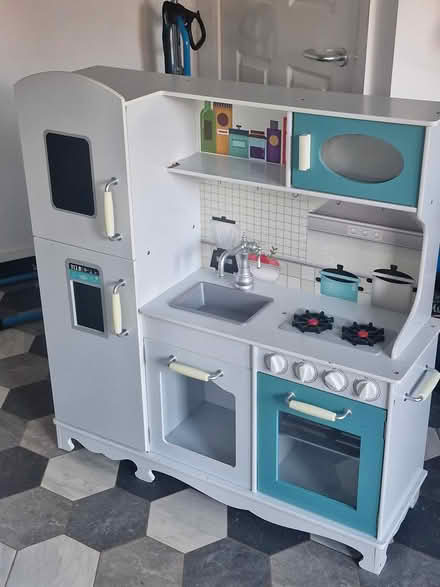 Photo of free Play kitchen (Dronfield S18) #1