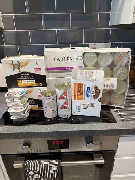 Photo of free Cat kidney diet food (Tynemouth NE30) #1