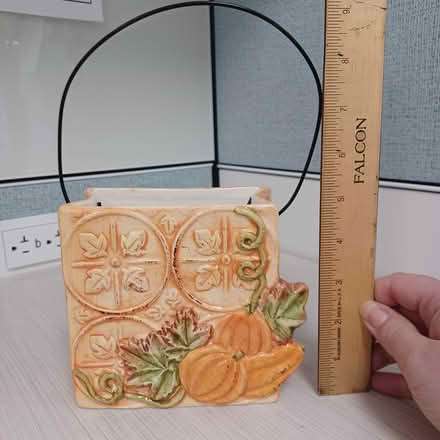 Photo of free Ceramic autumn decor (Travis Heights) #1