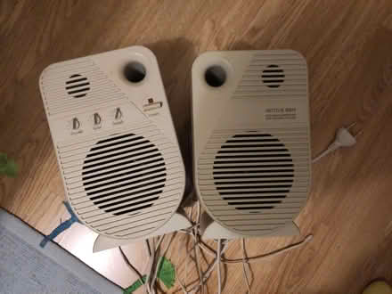 Photo of free Computer speakers, need repair (St Ives PE27) #1