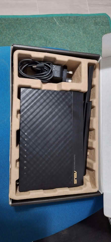Photo of free Asus RT-AC66U wireless AC1750 dual band router (Beeston Rylands NG9) #1
