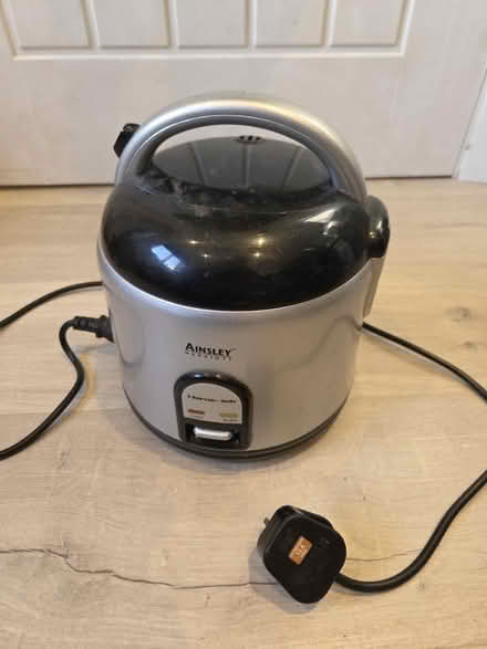 Photo of free Rice Cooker (Hertford, SG14) #1