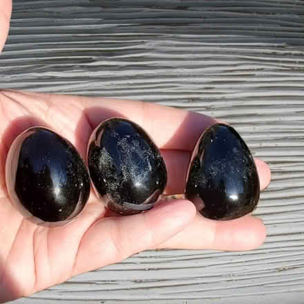 Photo of Stone egg (S11, Hunters Bar) #1