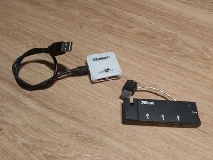 Photo of free IT stuffs (Carterton OX18) #3