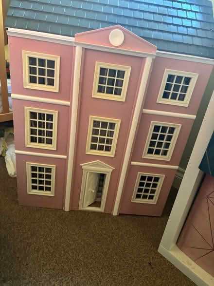 Photo of free Dolls House (Fox Corner GU24) #1