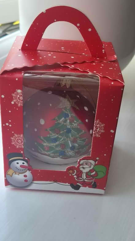 Photo of free Christmas Tree Decorations (Figge's Marsh CR4) #2