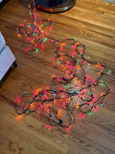 Photo of free Pretty incandescent indoor lights (Kanata Lakes) #1