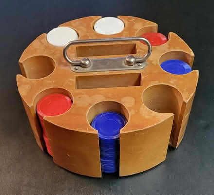 Photo of free Vintage Plastic Poker Chips & Caddy (Bellevue-Redmond) #2
