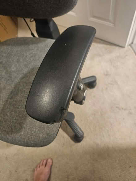Photo of free Office chair (RH12) #4