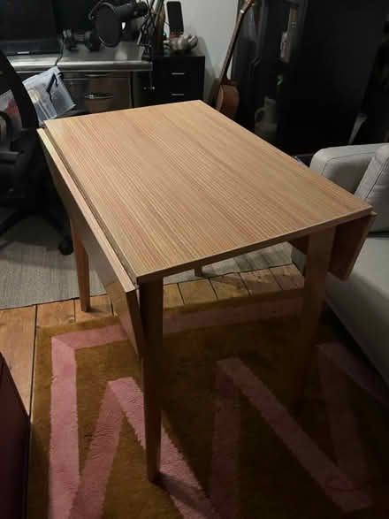 Photo of free Kitchen Table (Stamford Hill N16) #2