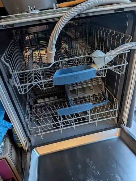 Photo of free Built-in dishwasher Bosch (GL1) #3