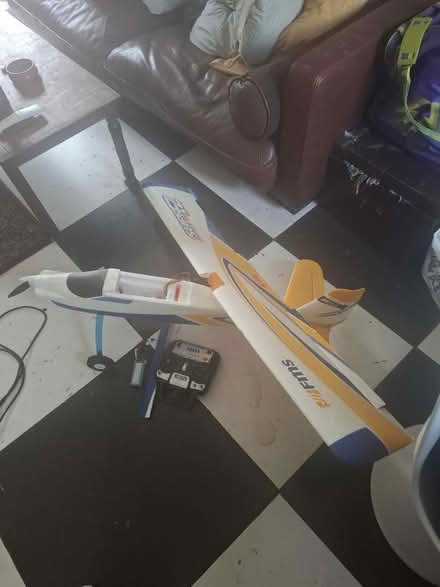 Photo of free Remote control airplane for repair (L25 Woolton) #1