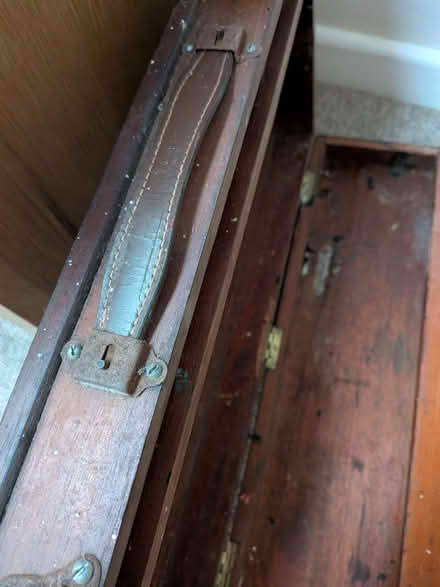 Photo of free mahogany storage box (Surrenden BN1) #1