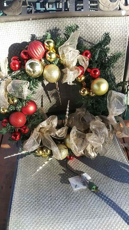 Photo of free Christmas Wreath (Burlington) #1