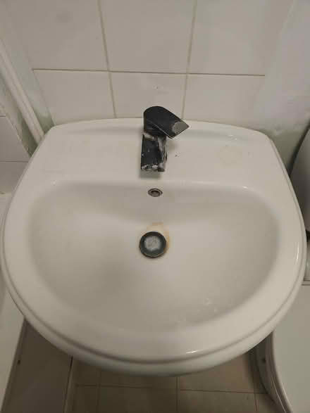 Photo of free Bathroom sink and pedestal (CB4) #1