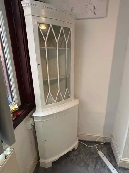 Photo of free Corner unit (LE2) #1