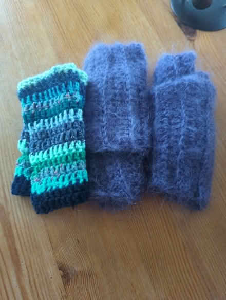 Photo of free Crochet warm stuff (Craiglockhart EH14) #1