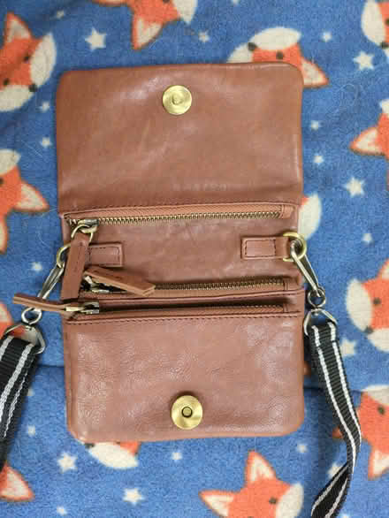 Photo of free White Stuff key purse (Halton LA2) #1