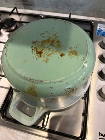 Photo of free Navaris Cast Iron Pot (Stenhouse EH11) #3